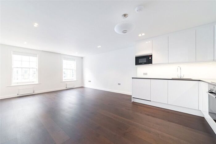 3 Bedroom Flat To Rent In Sloane Avenue, London, SW3