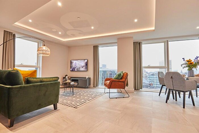 2 Bedroom Apartment To Rent In Angel Gardens, Manchester, Greater Manchester, M4