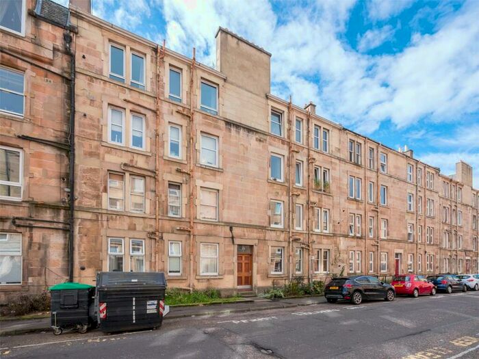 1 Bedroom Flat To Rent In Watson Crescent, Edinburgh, EH11