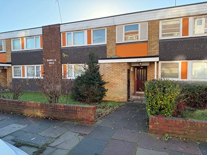 1 Bedroom Flat To Rent In Oman Avenue, London, NW2