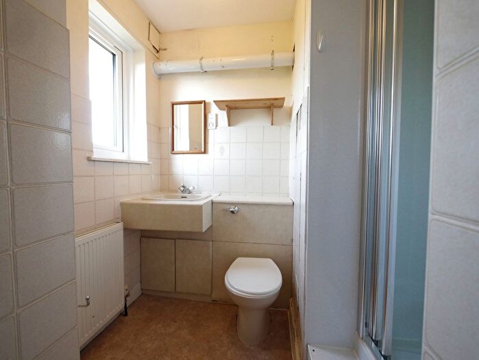 2 Bedroom Flat To Rent In East Parkside, Newington, Edinburgh, EH16