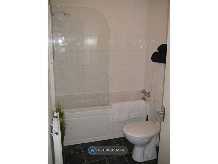 1 Bedroom Flat To Rent In William Street, Edinburgh, EH3