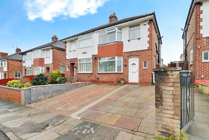 3 Bedroom Property For Sale In Newfield Drive, Crewe, CW1
