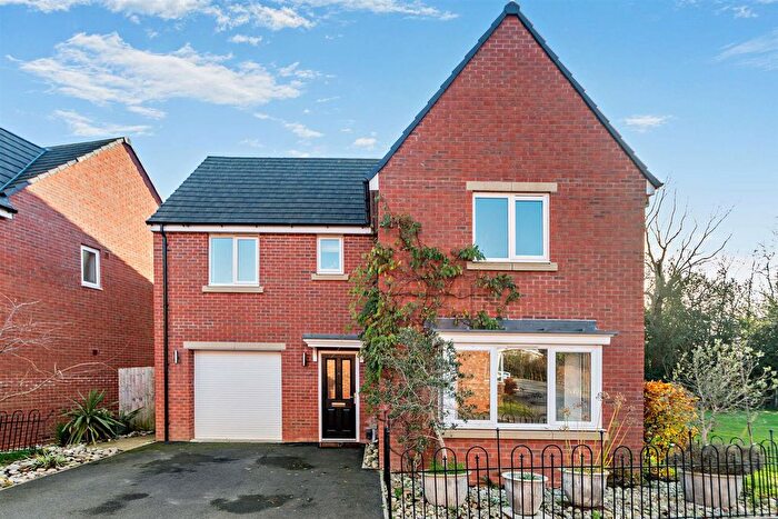 4 Bedroom Detached House For Sale In Grainbeck Rise, Killinghall, Harrogate, HG3