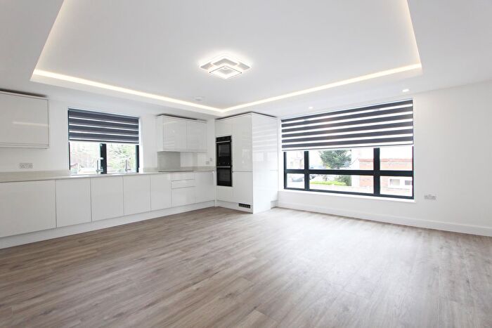 1 Bedroom Flat To Rent In Golders Green Road, London, NW11