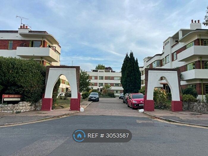 2 Bedroom Flat To Rent In Grosvenor Road, London, E11