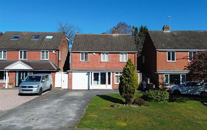 3 Bedroom Detached House For Sale In Northbrook Road, Solihull, B90