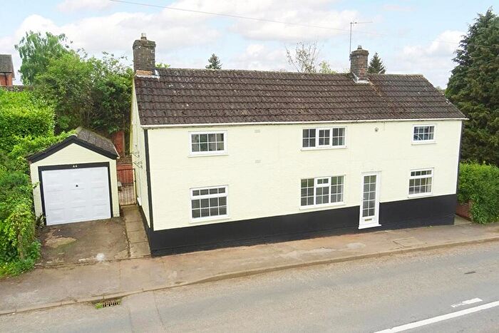 3 Bedroom Cottage To Rent In Lutterworth Road, Pailton, Rugby, CV23