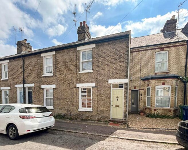 2 Bedroom End Of Terrace House To Rent In Mawson Road, Cambridge, CB1