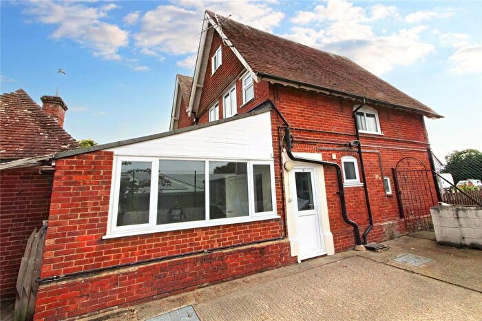 Apartment To Rent In Bedford Road, Petersfield, Hampshire, GU32