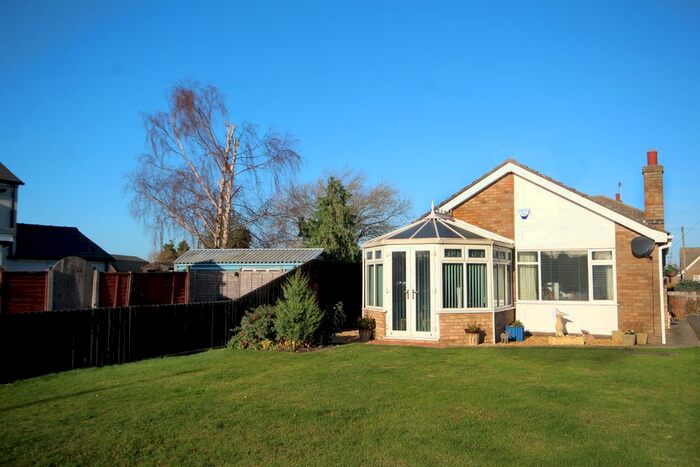 2 Bedroom Bungalow To Rent In Chapel Gardens, Whaplode, PE12