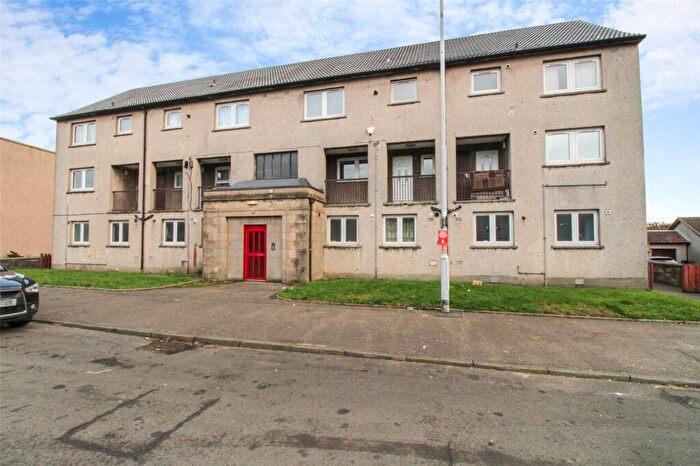 3 Bedroom Flat To Rent In Randolph Street, Buckhaven, Leven, Fife, KY8