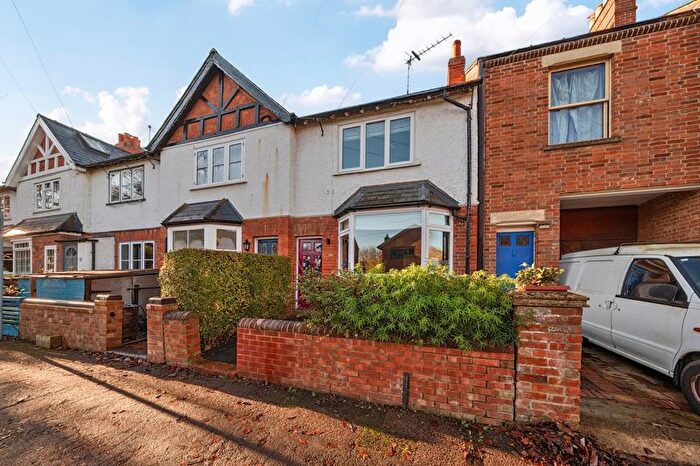 4 Bedroom Terraced House For Sale In Stapleton Road, Oxford, OX3