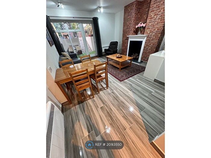 1 Bedroom Flat To Rent In Gloucester Drive, London, N4