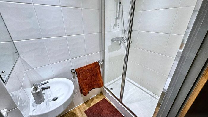 1 Bedroom Flat To Rent In King Square, Kingsdown, Bristol, BS2