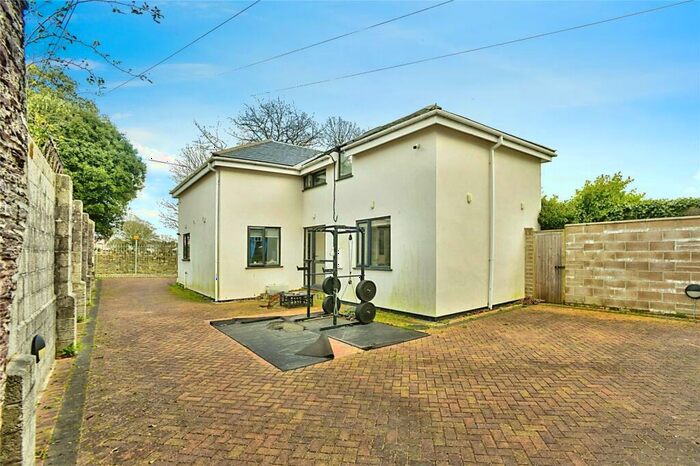 5 Bedroom Detached House To Rent In Woodside Lane, Plymouth, Devon, PL4