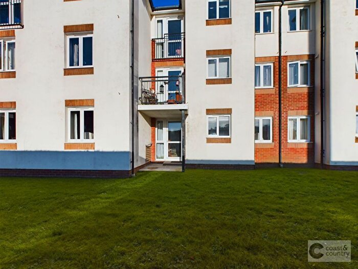 1 Bedroom Flat For Sale In Marsh Road, Newton Abbot, TQ12