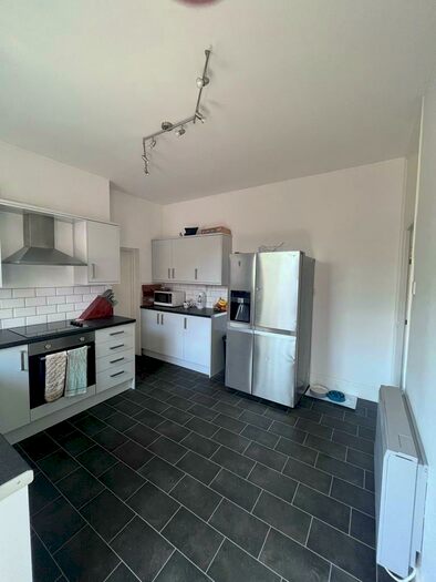 2 Bedroom Flat To Rent In Leicester Road, LE12