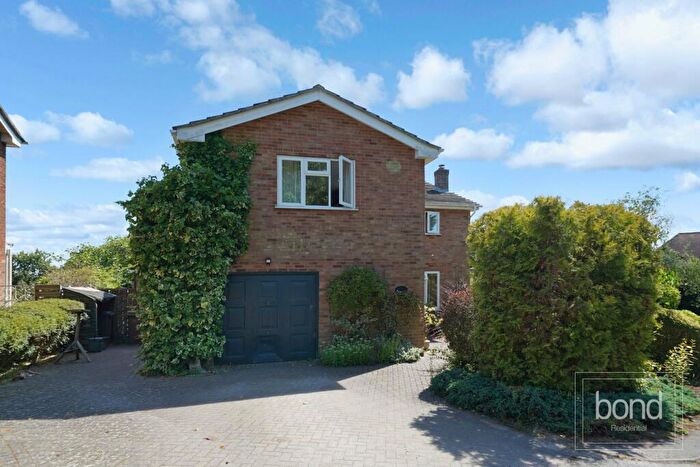 4 Bedroom Detached House For Sale In South View Road, Danbury, Chelmsford, CM3
