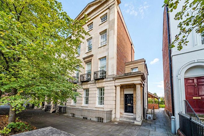 2 Bedroom Apartment To Rent In London Road, Reading, RG1