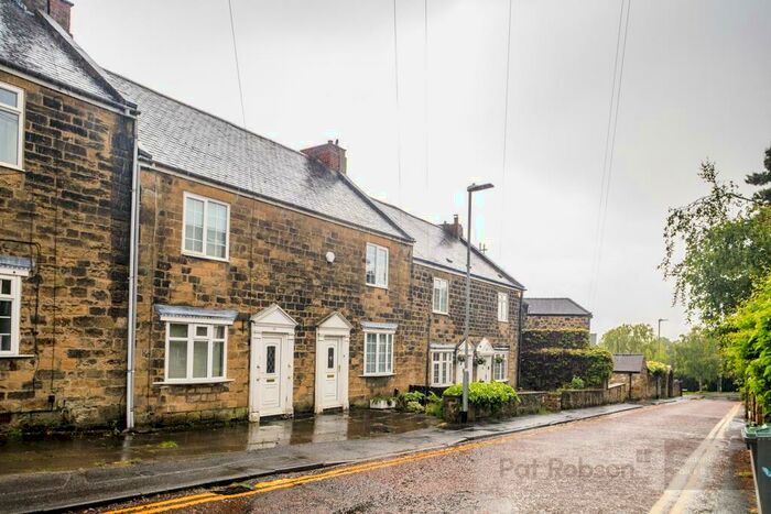 2 Bedroom Terraced House To Rent In Cross Keys Lane, Low Fell, Gateshead, NE9