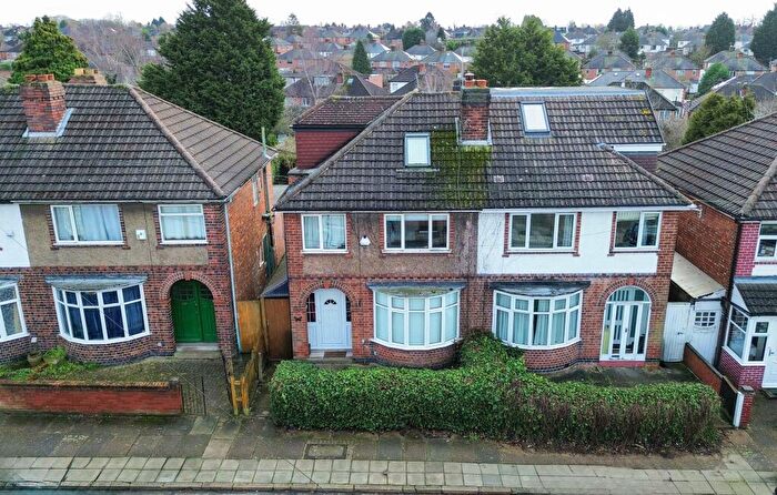 4 Bedroom Semi-Detached House For Sale In Greenhill Road, Knighton, Leicester, LE2