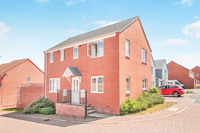 3 Bedroom Detached House For Sale In Elm Close, Great Blakenham, Ipswich, IP6