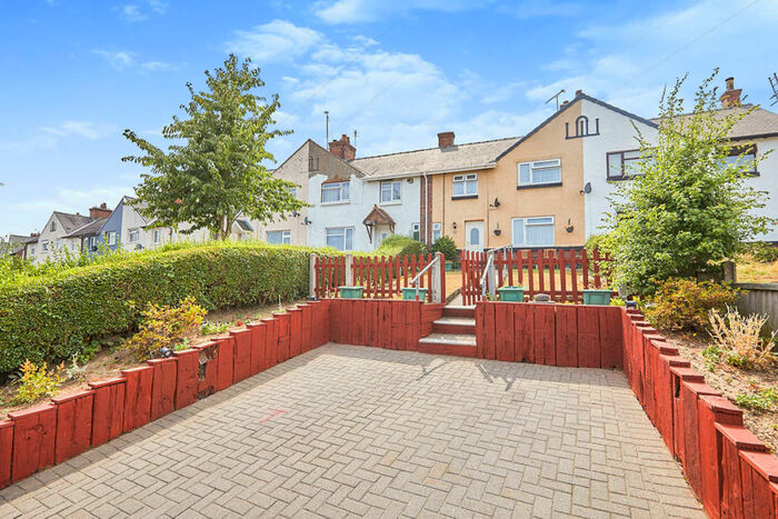 3 Bedroom Terraced House For Sale In Coton Park, Linton, Swadlincote, Derbyshire, DE12