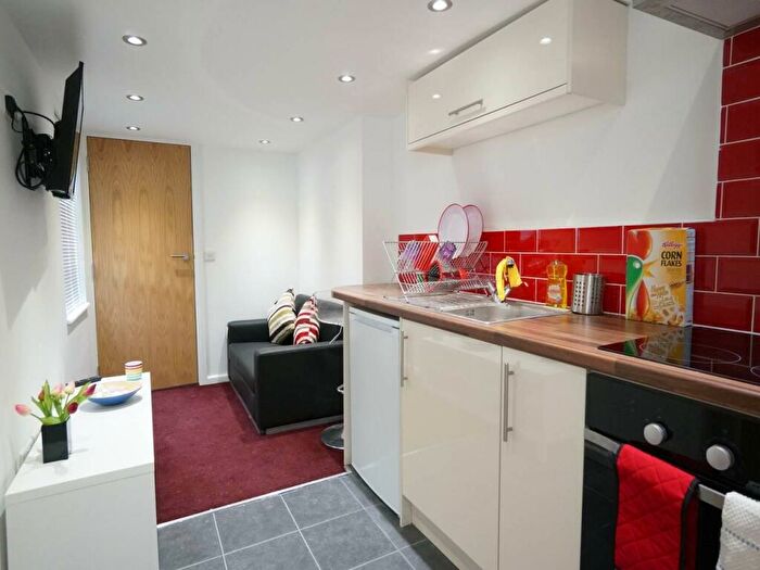 1 Bedroom Apartment To Rent In Fron Dirion, Bangor, LL57