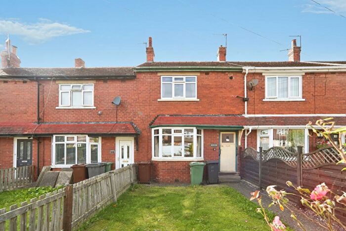 2 Bedroom Terraced House For Sale In Swincar Avenue, Yeadon, Leeds, LS19