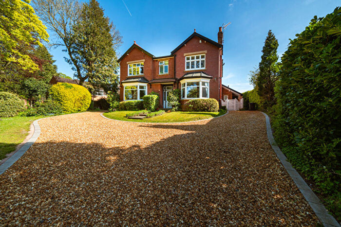 5 Bedroom Detached House For Sale In Wollescote Road, Stourbridge, DY9