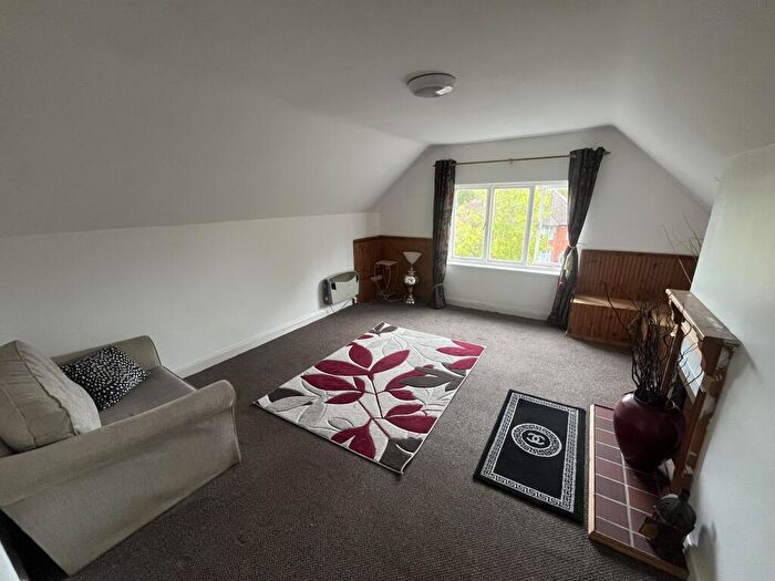1 Bedroom Flat For Sale In Flat, Stoughton Road, Leicester, Leicestershire, LE2