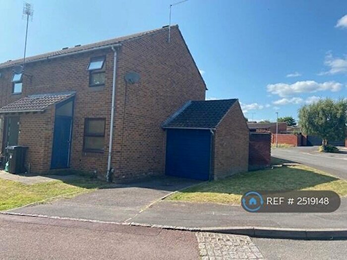 2 Bedroom End Of Terrace House To Rent In Chilcombe Way, Lower Earley, Reading, RG6