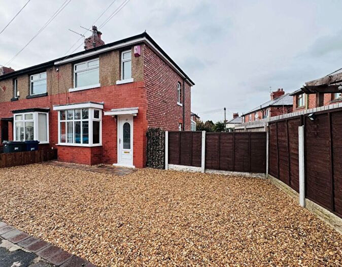 2 Bedroom End Of Terrace House For Sale In Argyle Road, Leyland, Lancashire, PR25