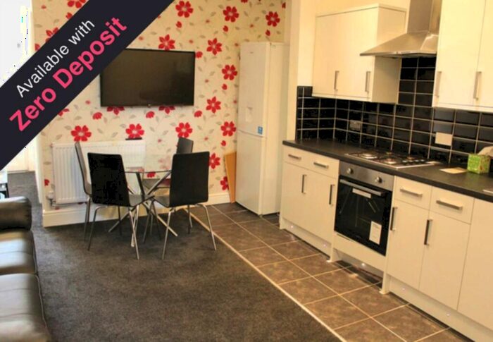 5 Bedroom House To Rent In Baltic Street, Manchester, M5