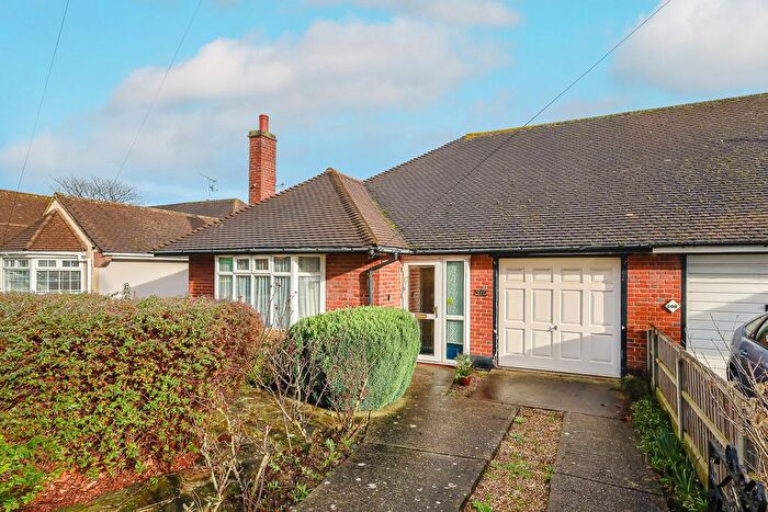 2 Bedroom Semi Detached Bungalow For Sale In Elmsleigh Drive, Leigh-On-Sea, SS9