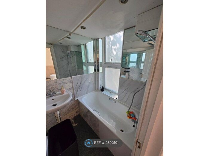 1 Bedroom Flat To Rent In Chiswick, London, W4