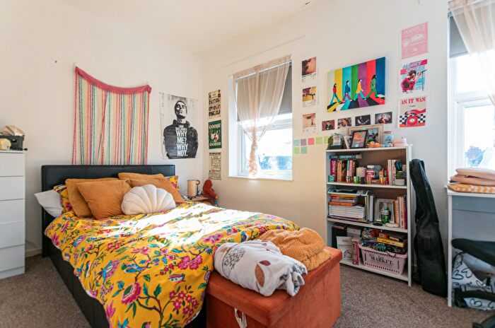 5 Bedroom House To Rent In Earle Road, Liverpool, L7