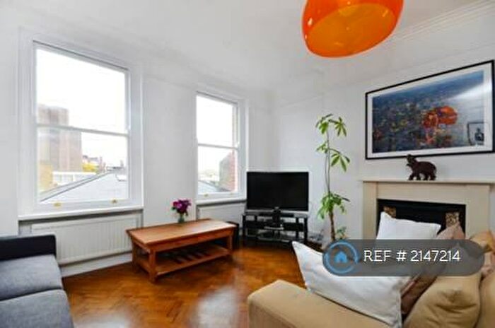 3 Bedroom Flat To Rent In Cosway Mansions, London, NW1