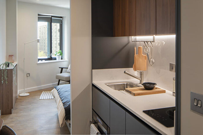 Studio To Rent In Enclave: Croydon, College Road, East Croydon, London, CR0