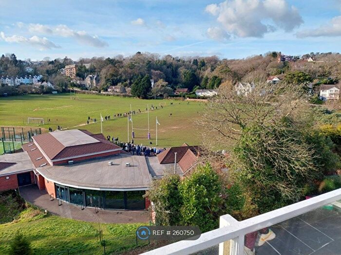 2 Bedroom Flat To Rent In Parkside, Mumbles, Swansea, SA3
