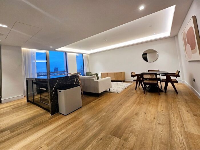 2 Bedroom Flat To Rent In Belvedere Road, SE1