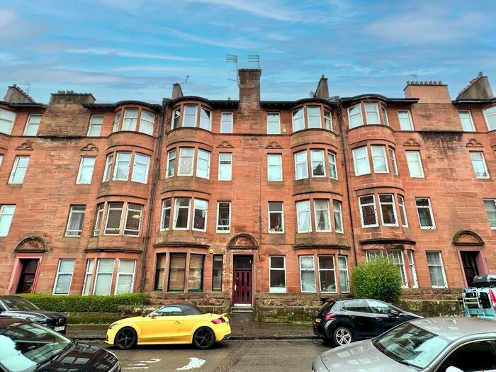 2 Bedroom Flat To Rent In Fairlie Park Drive, Partick, Glasgow, G11
