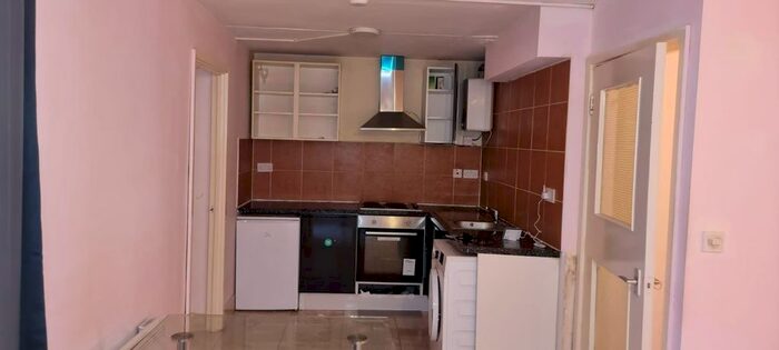 1 Bedroom Flat To Rent In St Clements Court, Comet Close, Fosse Lane, Leicester LE3