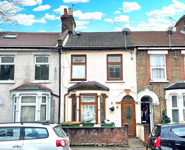 3 Bedroom Terraced House For Sale In Stamford Road, East Ham, E6
