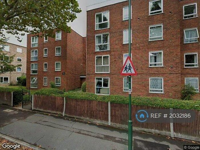 2 Bedroom Flat To Rent In St. James Road, Sutton, SM1
