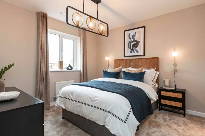 3 Bedroom Detached House For Sale In Cherry Square, Basingstoke, RG23