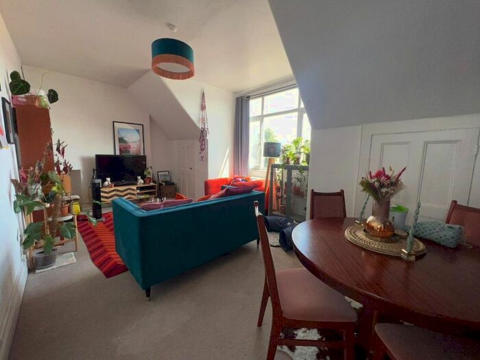 1 Bedroom Flat To Rent In Duppas Hill Road, Croydon, CR0