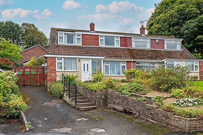 3 Bedroom Semi-Detached House For Sale In Eversley Close, Frodsham, WA6