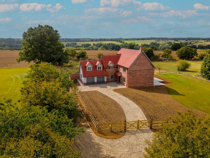 4 Bedroom Detached House For Sale In Calais Street, Boxford, Sudbury, CO10